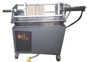 Hydraulic Bundling Press used for making compact bundle of megazines, papers for easy handeling
