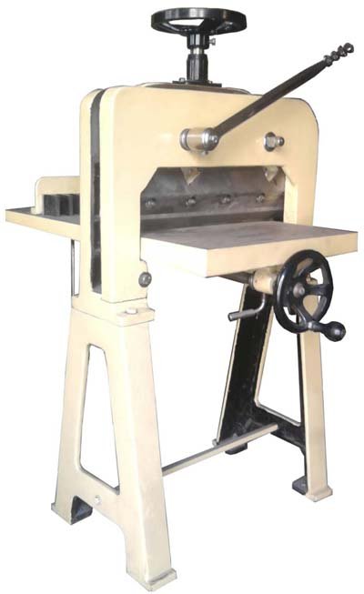 Table Top Paper Cutting Machine